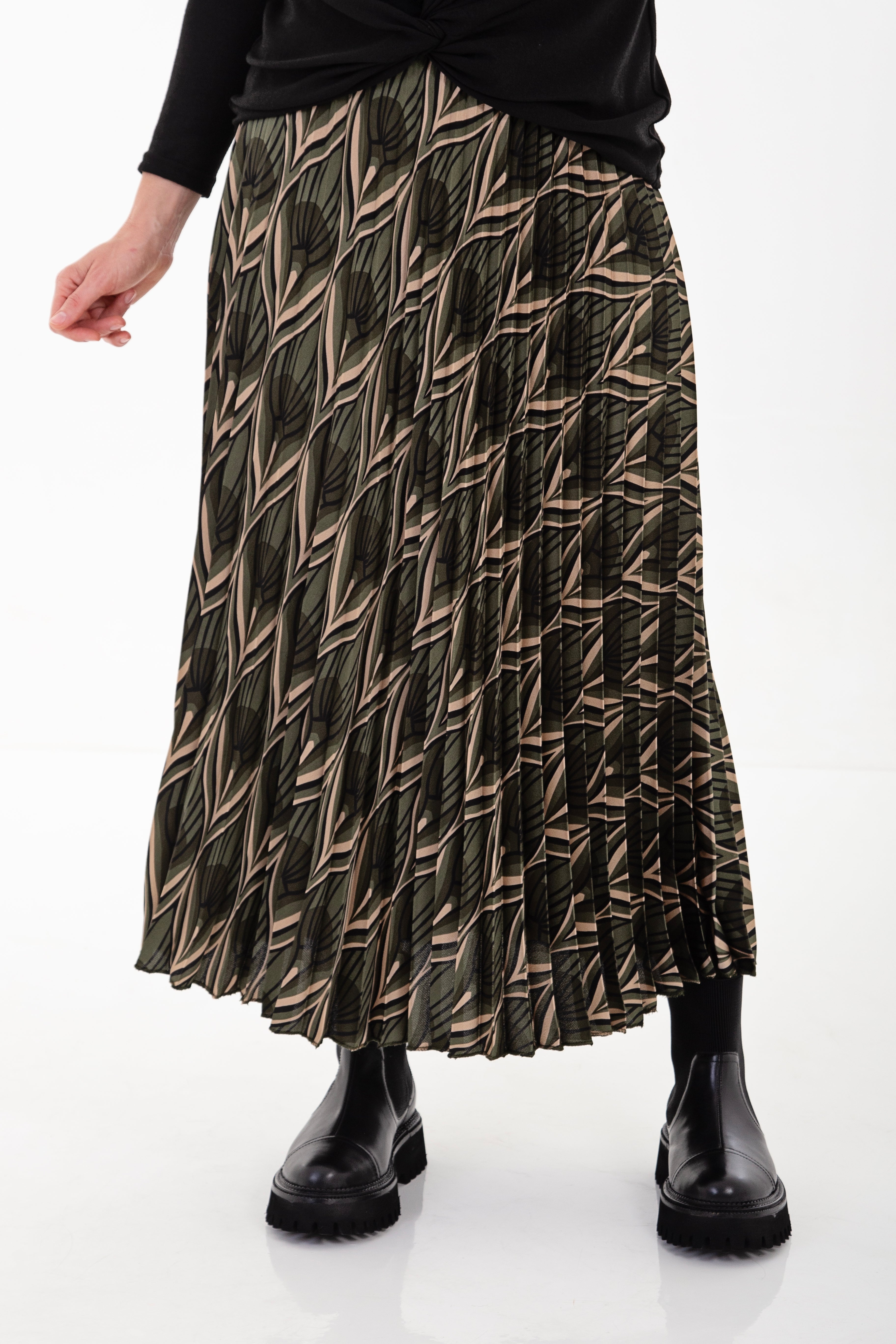 Olive Green Print Pleated Skirt