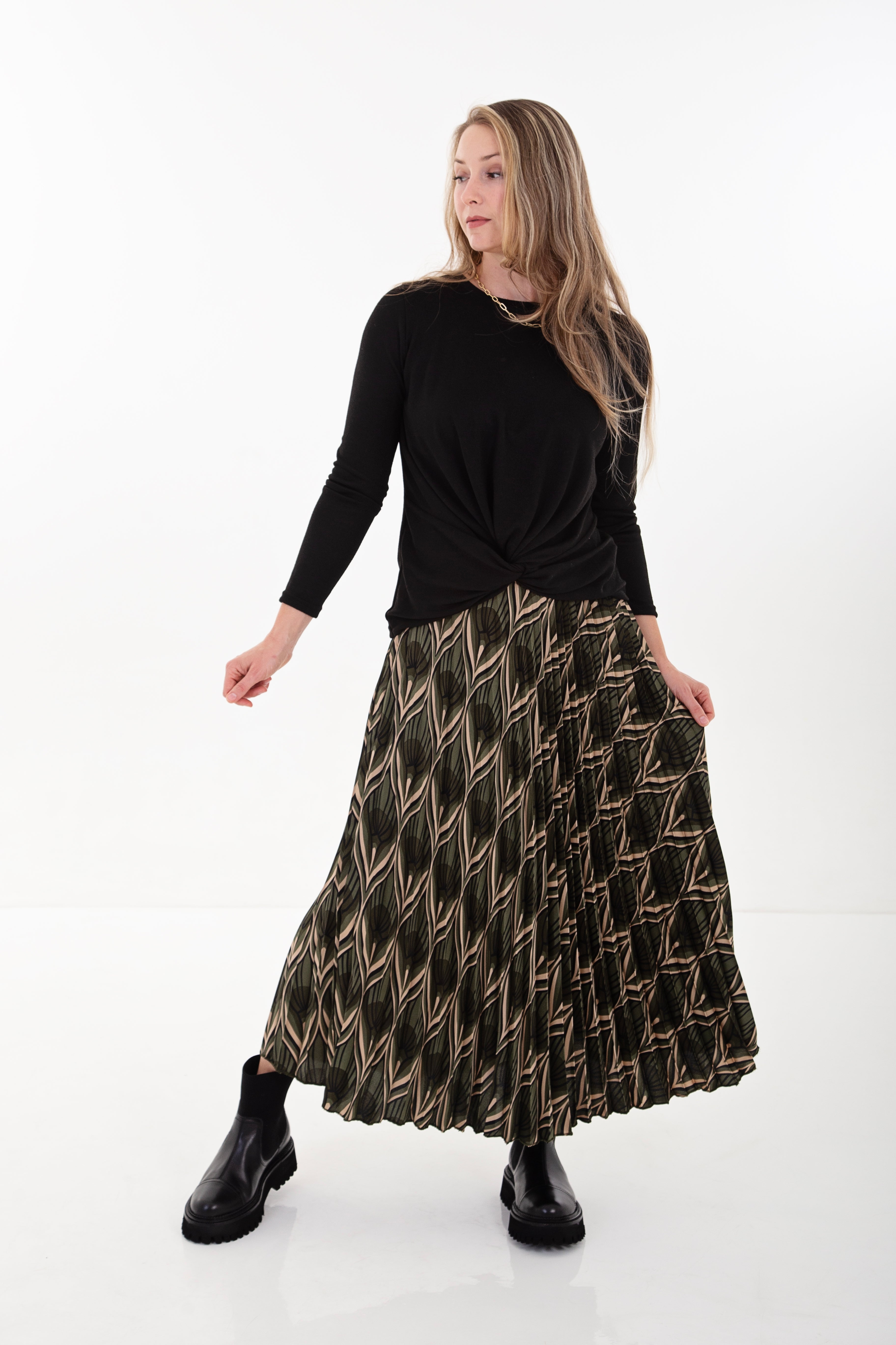 Olive Green Print Pleated Skirt