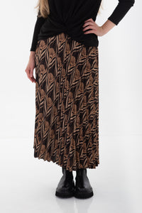 Browns & Beige Print Pleated Skirt