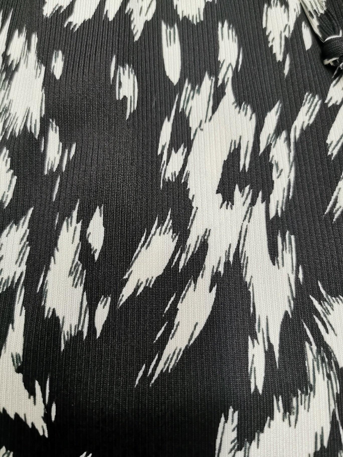 Black & White Abstract Rib Knit Joggers